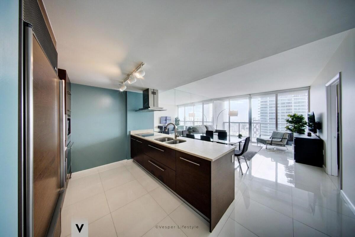 Icon Brickell Suites By Vesper Майами Экстерьер фото